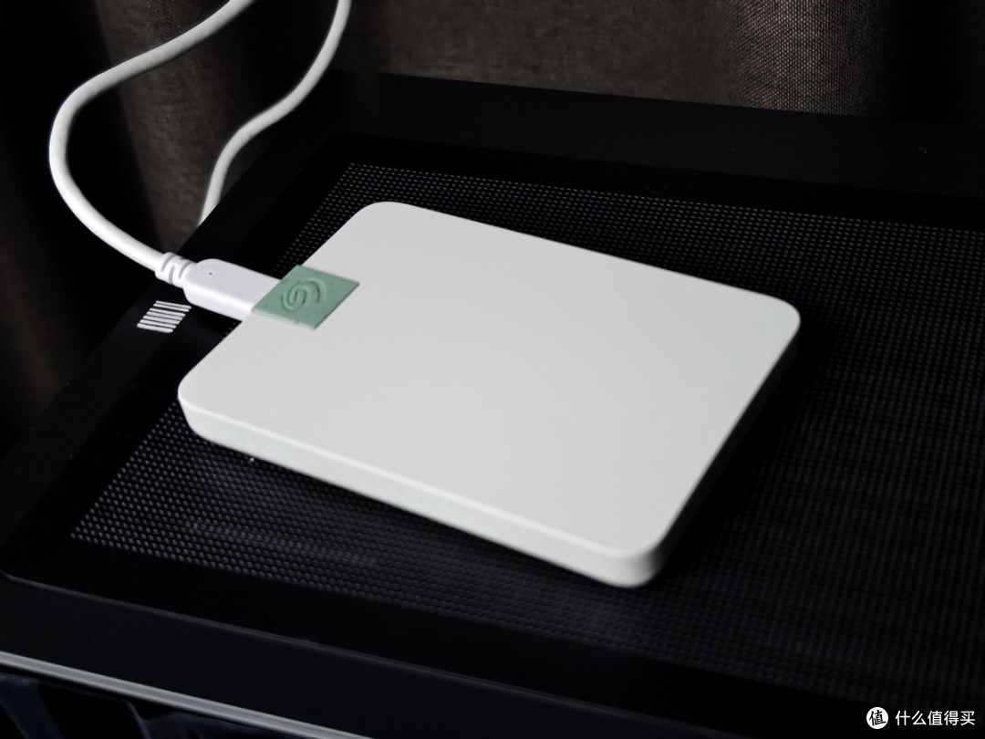经典好用,自带硬件加密 - 希捷(Seagate) 锦系列 移动硬盘实测解析