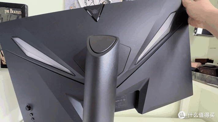 电竞游戏玩家的不二之选，蚂蚁电竞N27U 27英寸NanoIPS 4K 160Hz GTG1ms 显示器