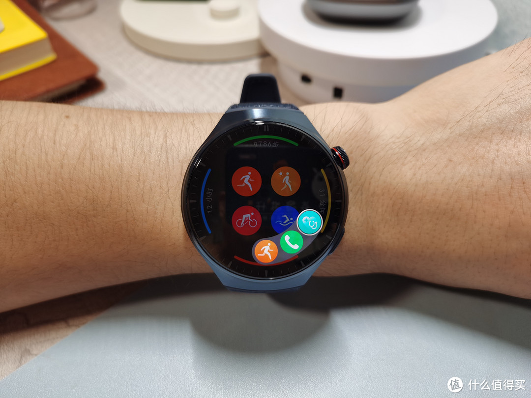 华为Watch 4 Pro评测:一款走在手腕上的的迷你智能健康管家