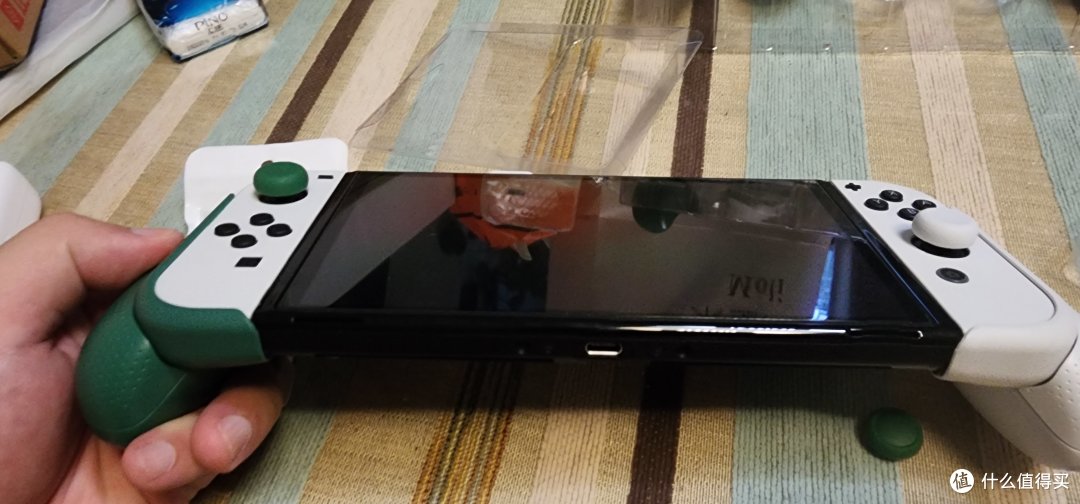 NS的掌机模式你必须得买一个这个握把