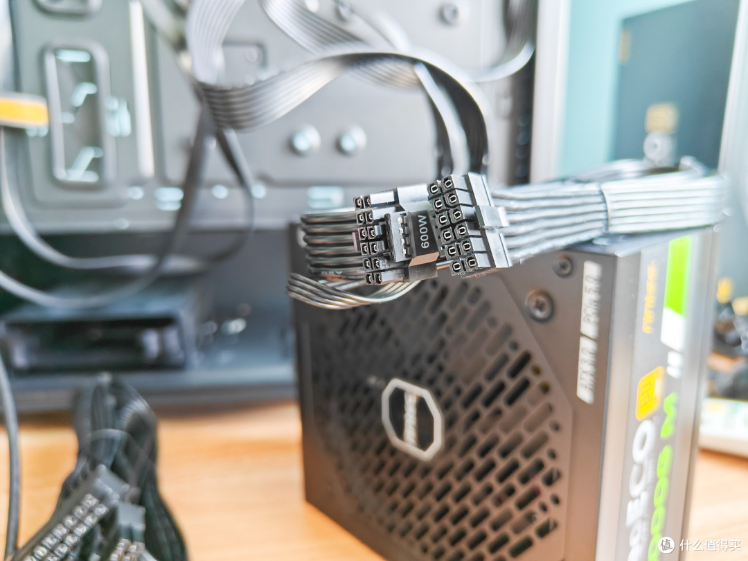 没有40系显卡就不用ATX3.0电源吗?别被误导了,安钛克ATX3.0电源实测