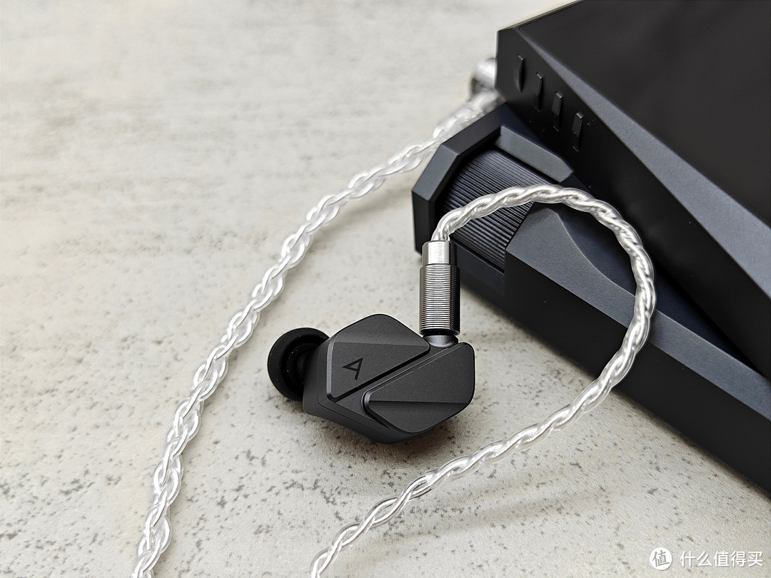 豪门出贵子——Astell＆Kern ZERO2混合单元耳机主观体验报告