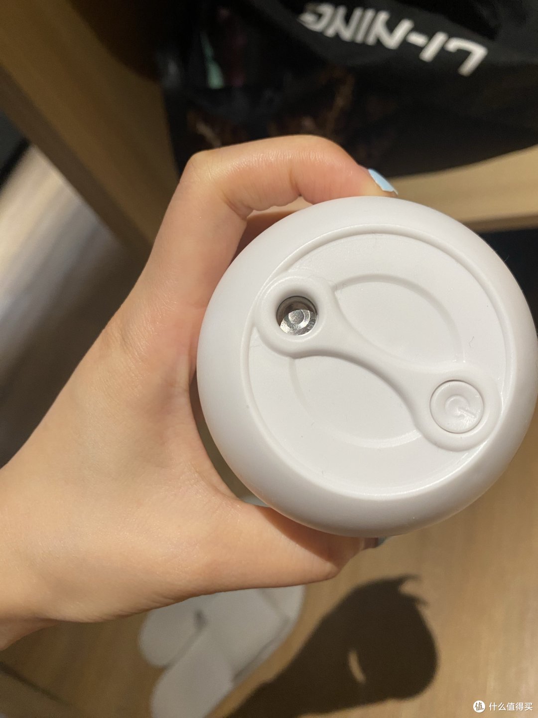 小小加湿器,缓解了我脸部的干燥