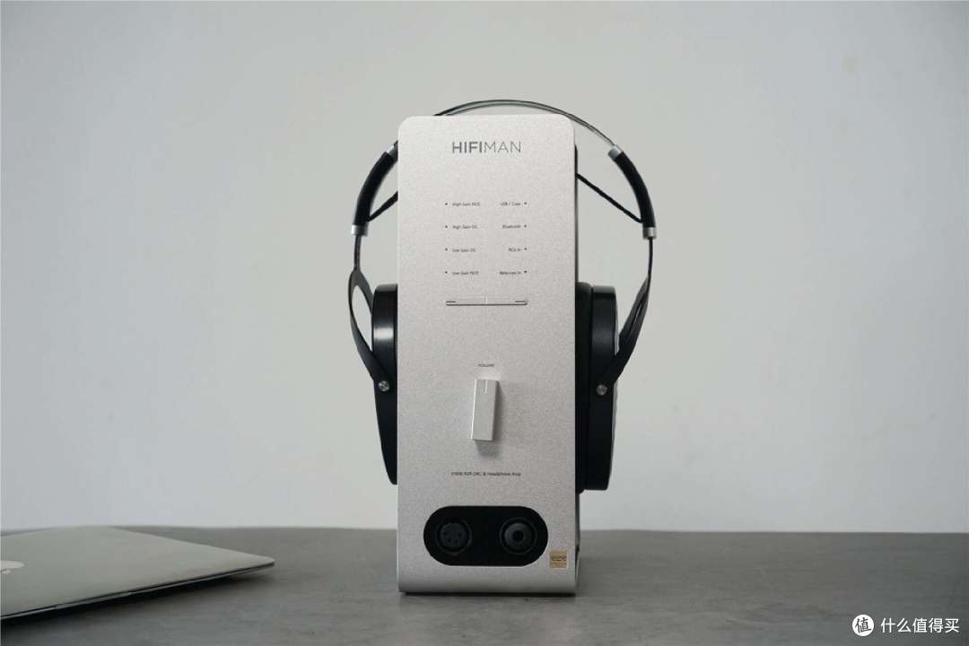 包豪斯轻奢风,桌面解码耳放新高度:HIFIMAN EF600解码耳放一体机