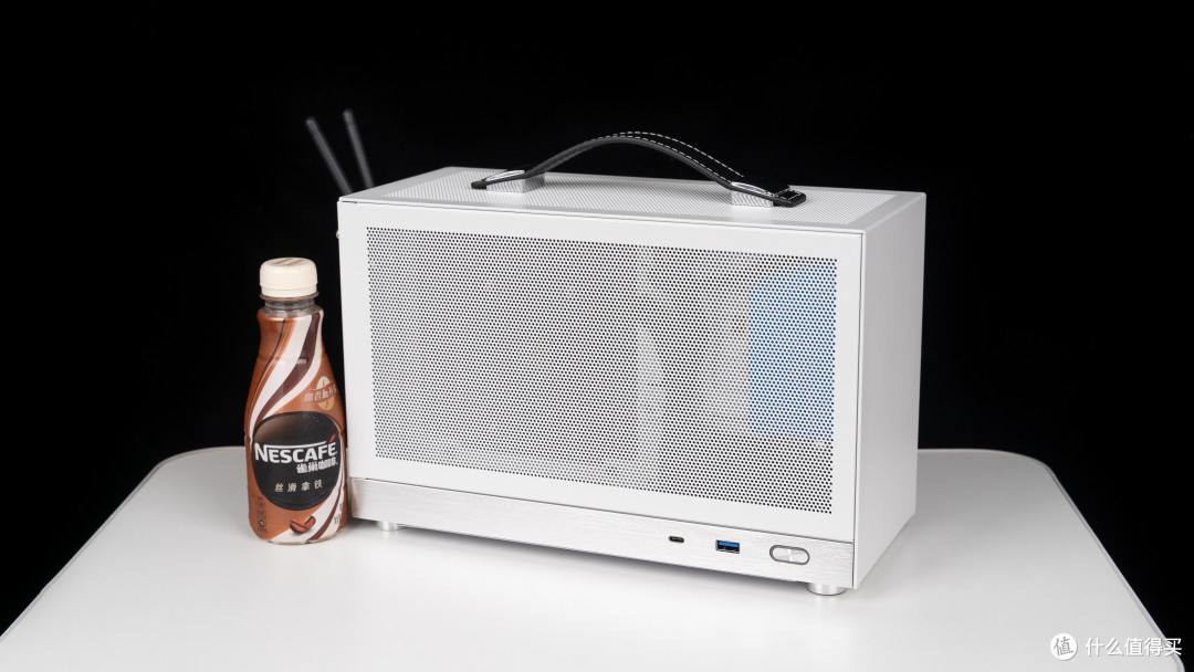 帮老爸升级一台“超大杯”的8.1L便携主机—5600G+32GB D4+2*1TB固态