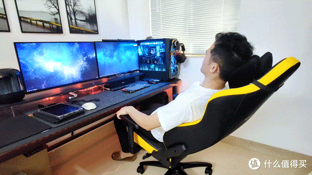 变体精灵灵动系列电竞椅评测：首创3D悬浮技术，卓越的舒适性！