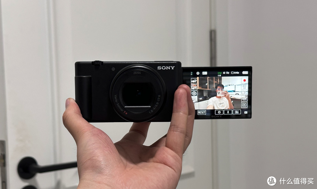 索尼ZV1 Mark II 使用体验：一款能放在口袋的 VLOG 相机
