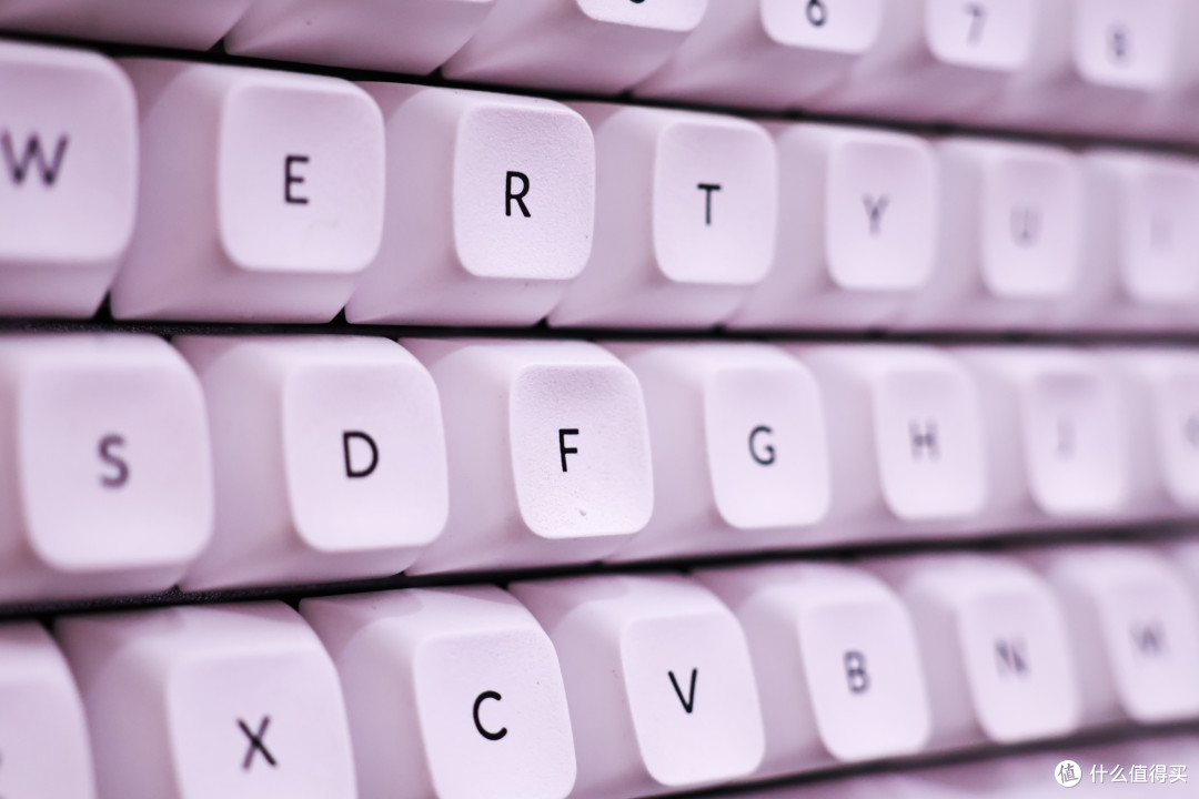 向客制化进军 Keychron Q1Pro铝坨坨键盘