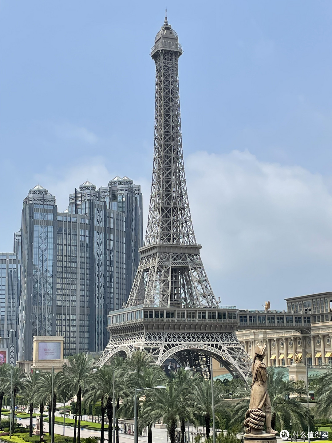 巴黎人埃菲尔铁塔