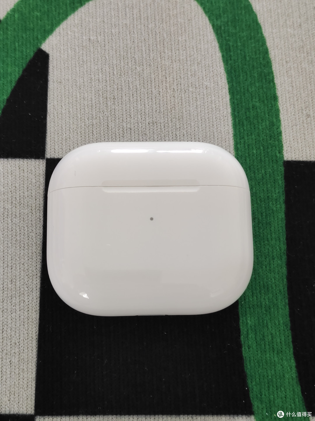 作为一款数码产品控怎么能没有一台AirPods呢?