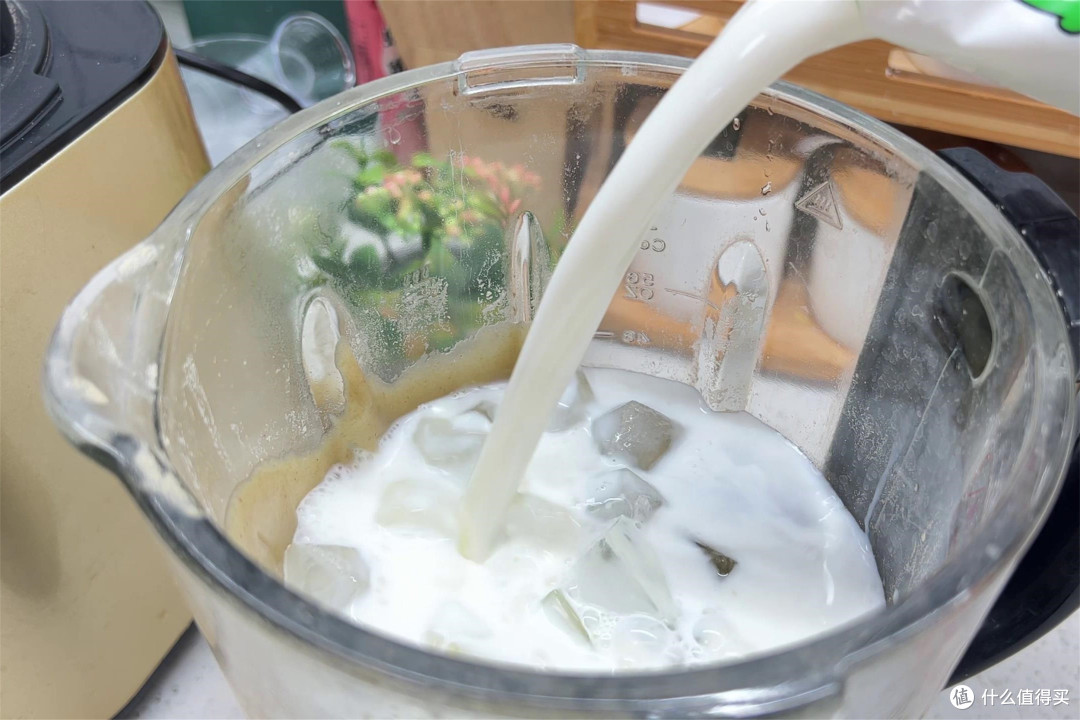 没想到!绿豆和牛奶是绝配,天热做一碗透心凉,还不知道做法?