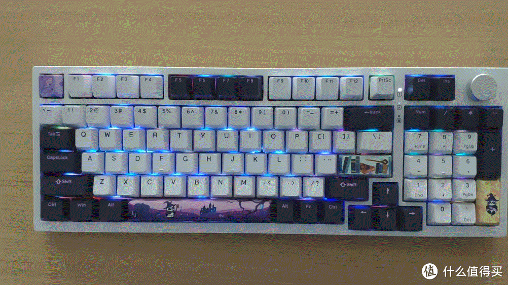 国潮新品体验：玄派 玄熊猫 PD98 三模机械键盘，高颜值高性价比