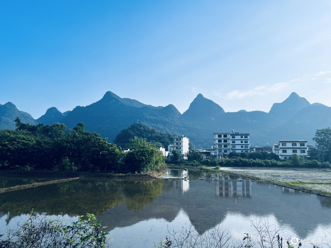 跳脱原有的轨迹、清空内心的冗余、身心放松的时空、旅行的意义是生命本真的意义、