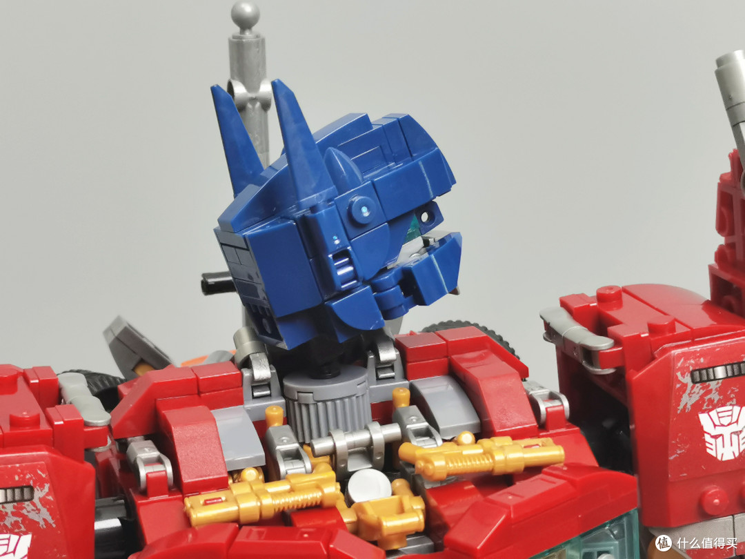 “我，擎天柱，特帅！”
