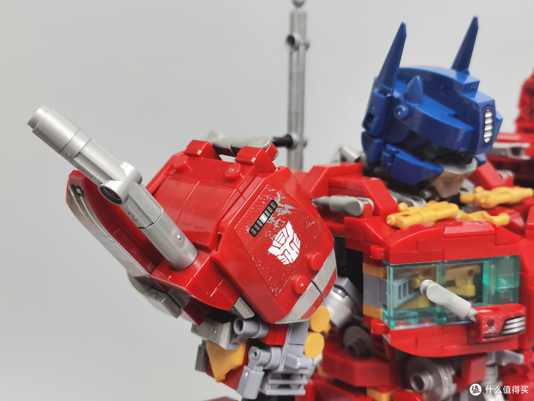“我，擎天柱，特帅！”