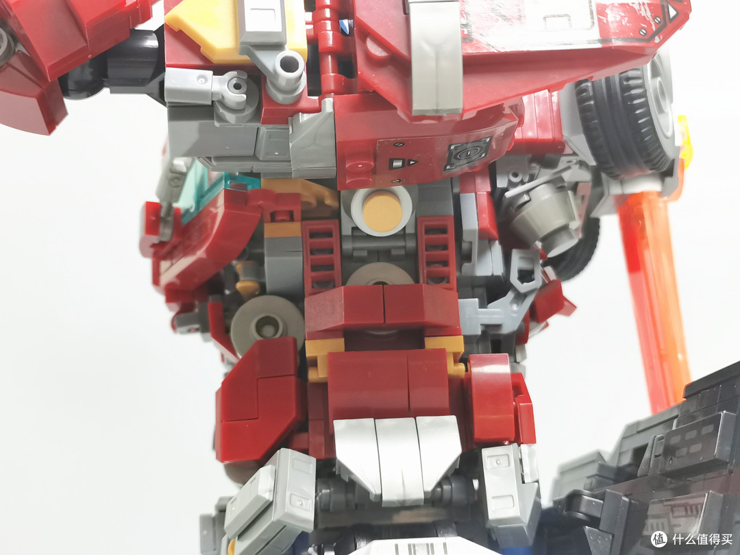 “我，擎天柱，特帅！”