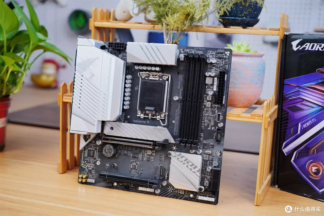内存灵魂觉醒,释放超强能力-技嘉小雕WIFI B760M AORUS ELITE AX 主板使用分享