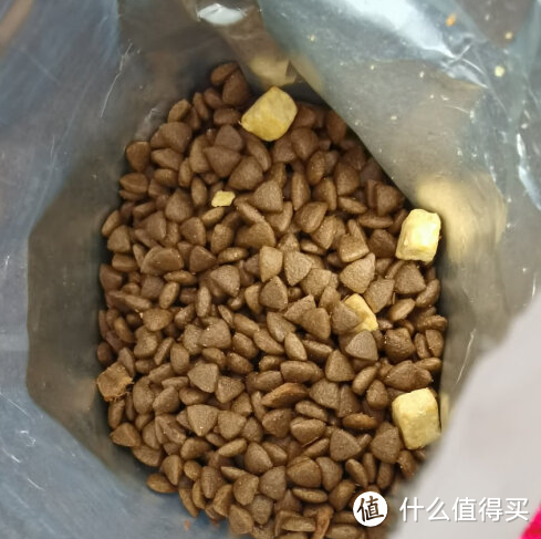 珍宝猫粮，喜多鱼全猫粮鱼肉味评测