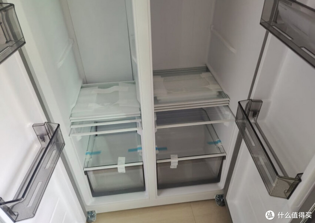 康佳502升超薄冰箱，实现无霜储鲜自由，呵护家人身体健康