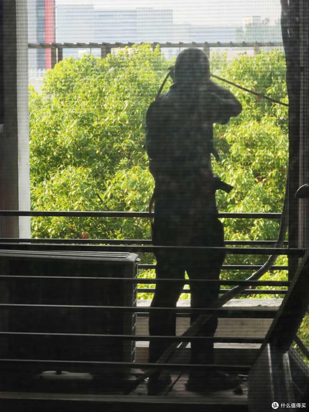 经过一番极限操作赶上618末班车,不到1500拿下了华凌神机N8HE1