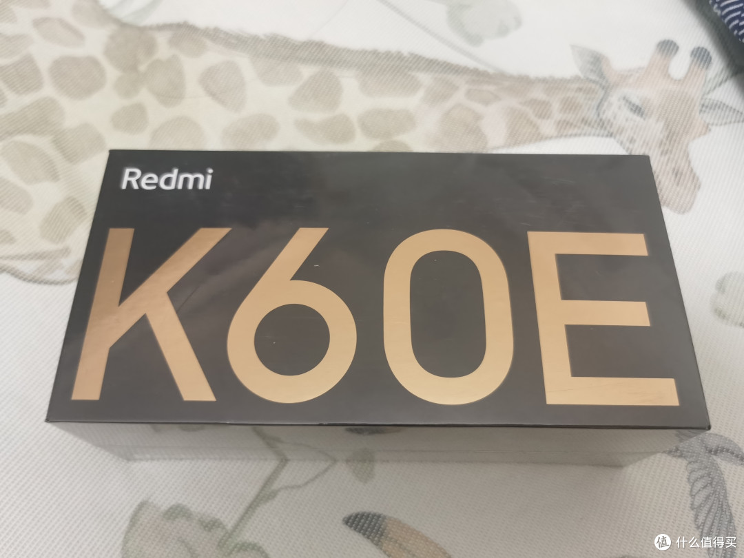 看看新到货的红米k60e。