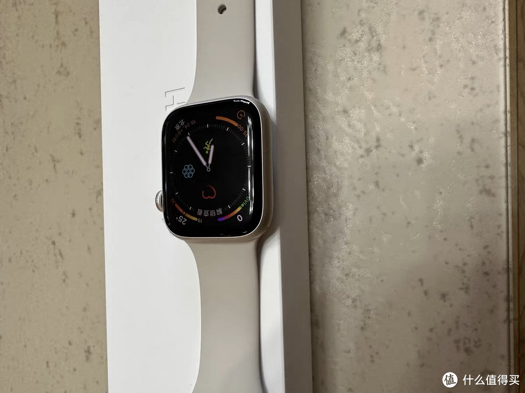 科技与颜值并存的Apple Watch Series8