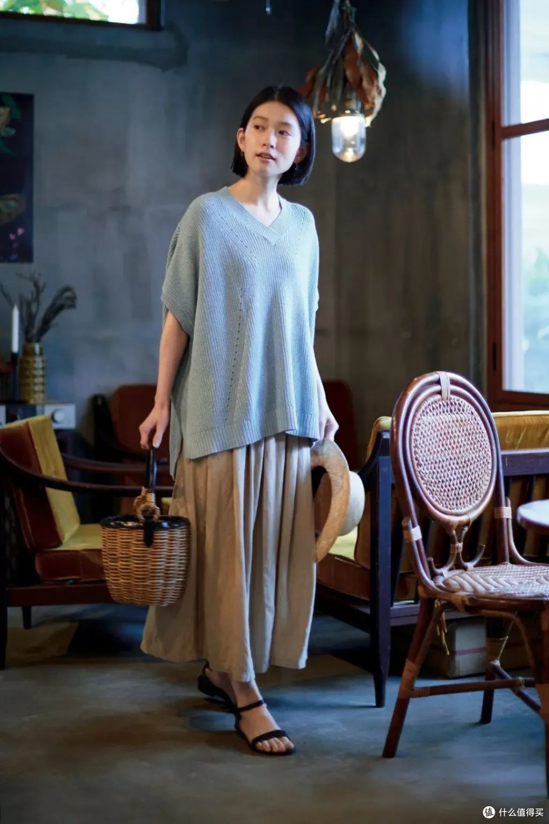 都知道棉麻材质的衣服凉快,怎么选才不会显土气呢?