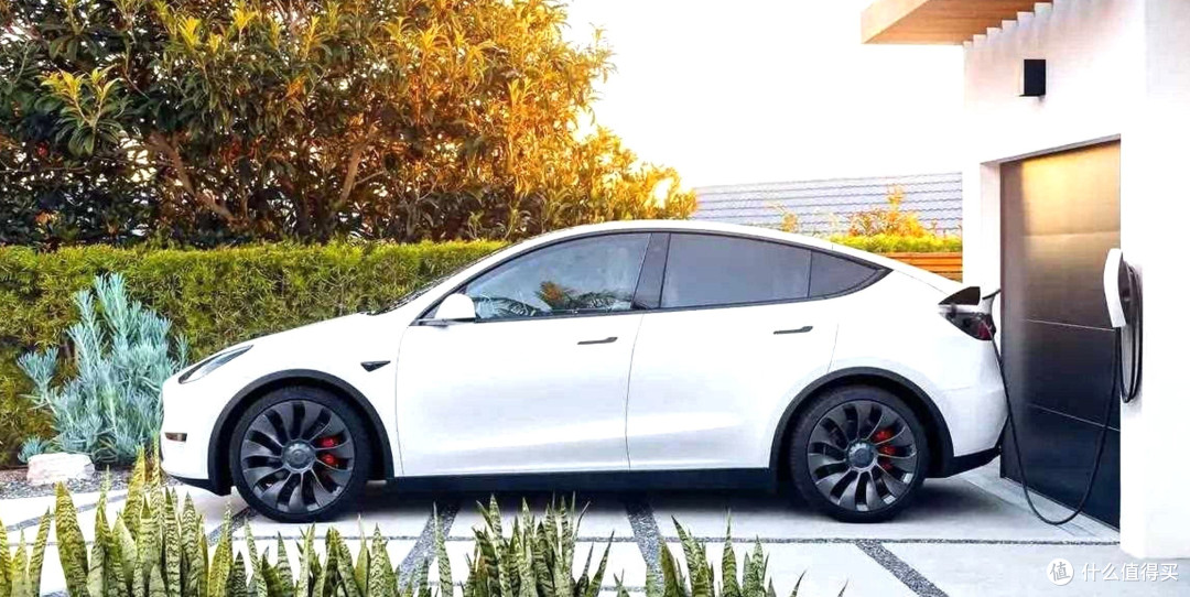 腾势N7挑战特斯拉Model Y，比亚迪的王牌能胜吗？