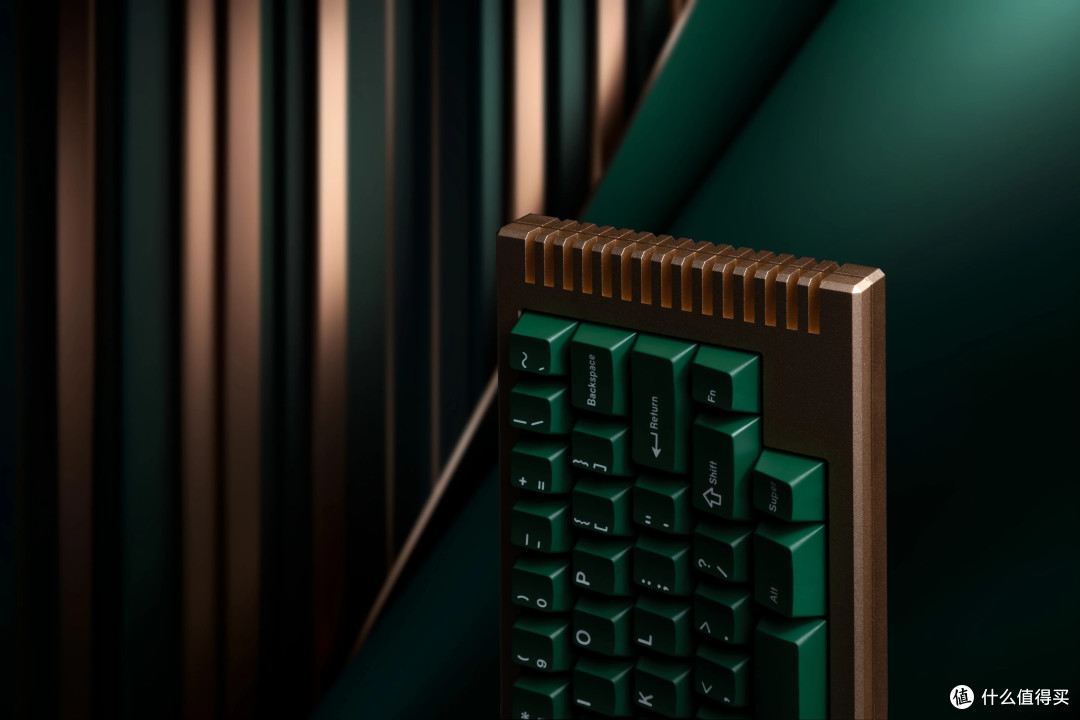 每日一键丨向经典终端机 ND 6600 致敬 GMK CYL Nuke Data 核子 R2