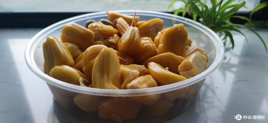 美好生活-剥菠萝蜜的快乐！篇二-那个小点的菠萝蜜！