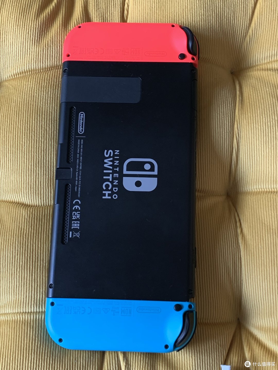 自从买了Switch就有收藏游戏卡带的习惯!游戏好玩舍不得卖掉