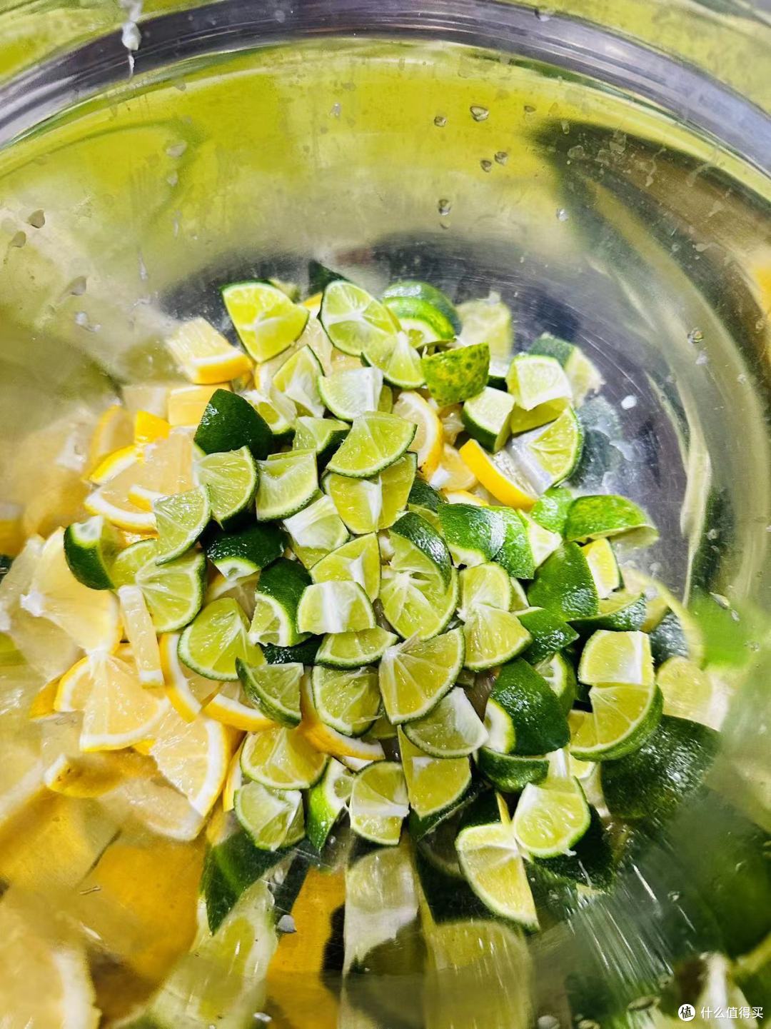 有手就会的夏日快手饮料——百香果柠檬水