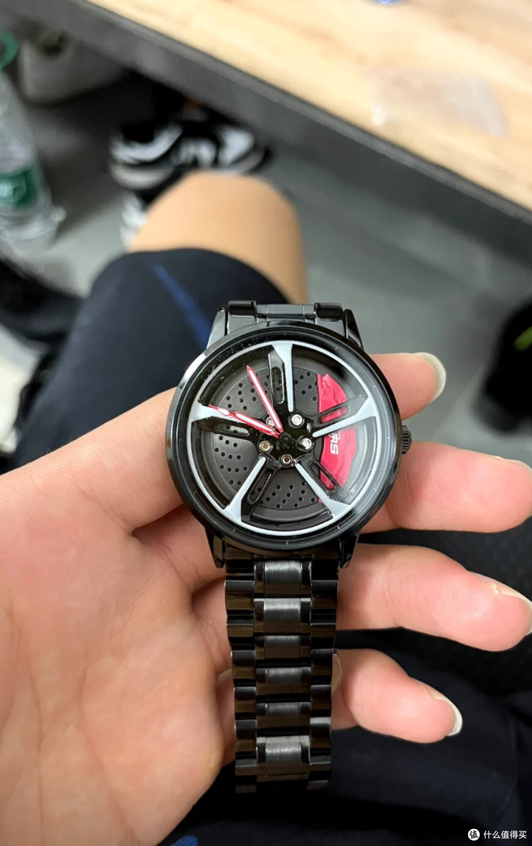 颜值超帅的卡钳汽车轮毂手表