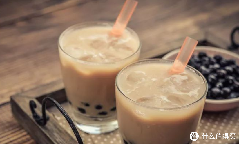 奶茶“吸管”别扔,插在花盆里,小吸管大作用