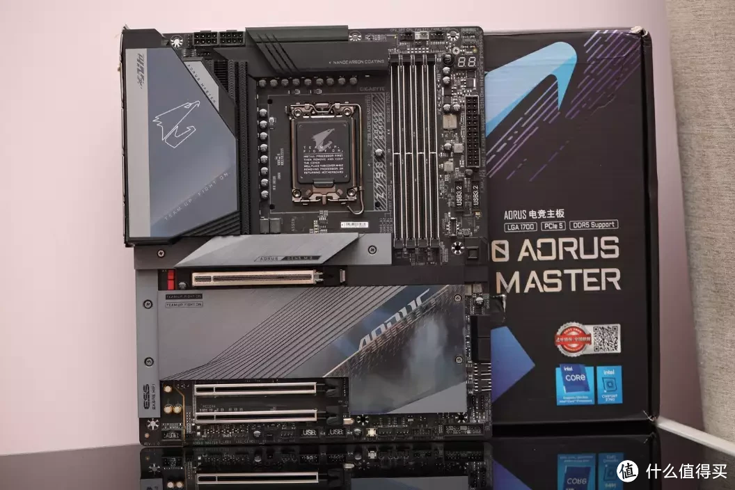 实力堆料玩转高频DDR5内存！技嘉超级雕Z790 AORUS MASTER评测