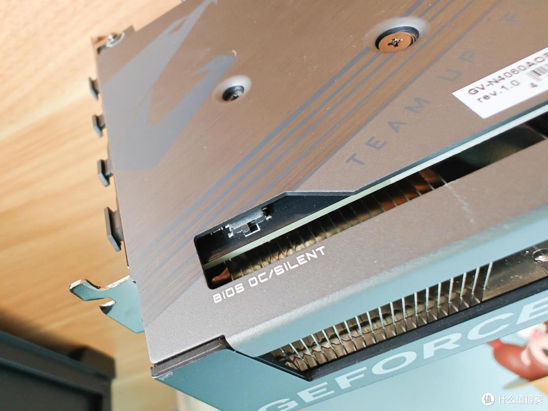 2K价格显卡也能玩3A大作?技嘉AORUS GeForceRTX™ 4060 ELITE小雕显卡实测