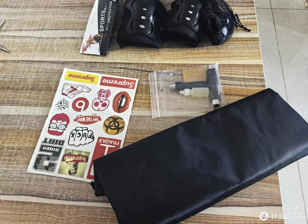 这款陆地冲浪板,质量很好颜值超高,很好玩适合初学者炸街,丝滑的感觉太爽了!