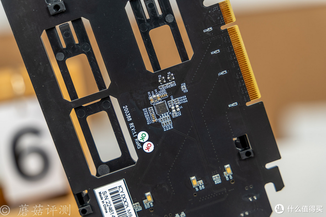 PCIe通道新玩法，随取随用更方便，ICY DOCK双盘位PCIe硬盘转接卡MB842MP-B 评测