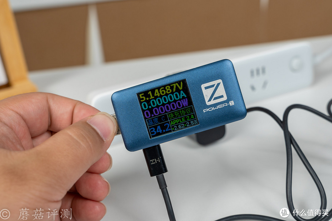 非常适合搭配高功率无线充电器，ZMI紫米45W USB-C充电器 评测