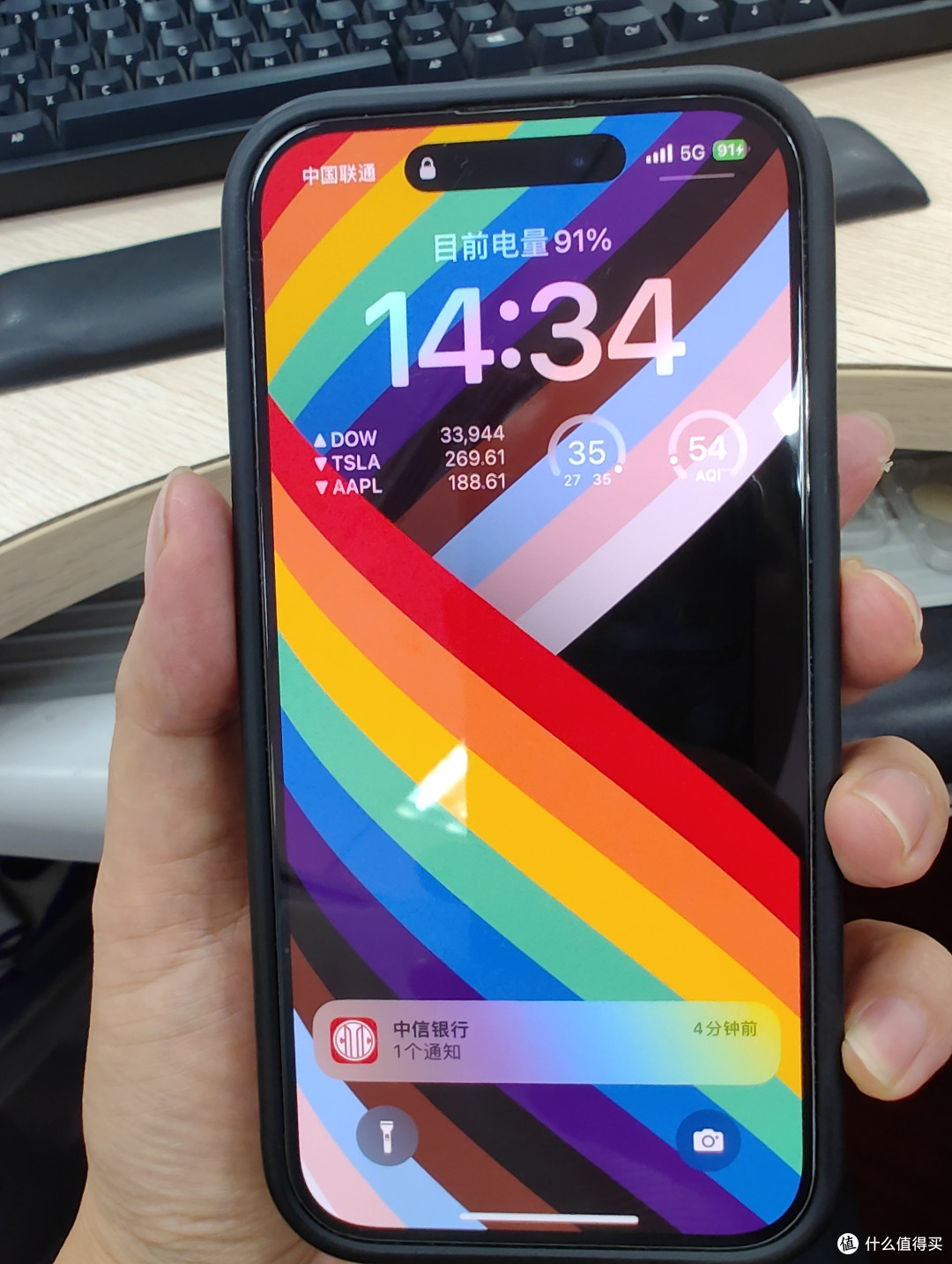 青出于蓝而胜于蓝?小米磁吸无线充电宝劝你看完再决定买不买。