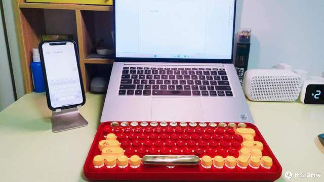 雷柏ralemo Pre5多模机械键盘,6种背光,给你的桌面增添一抹色彩