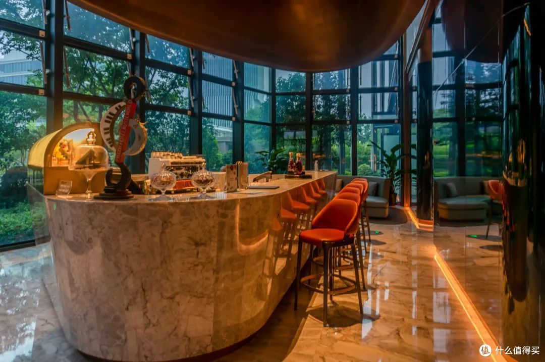 上海柏凡音乐酒店:一线江景 24小时音乐为伴