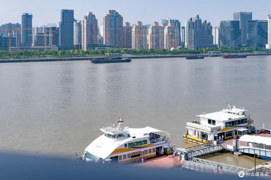 上海柏凡音乐酒店:一线江景 24小时音乐为伴