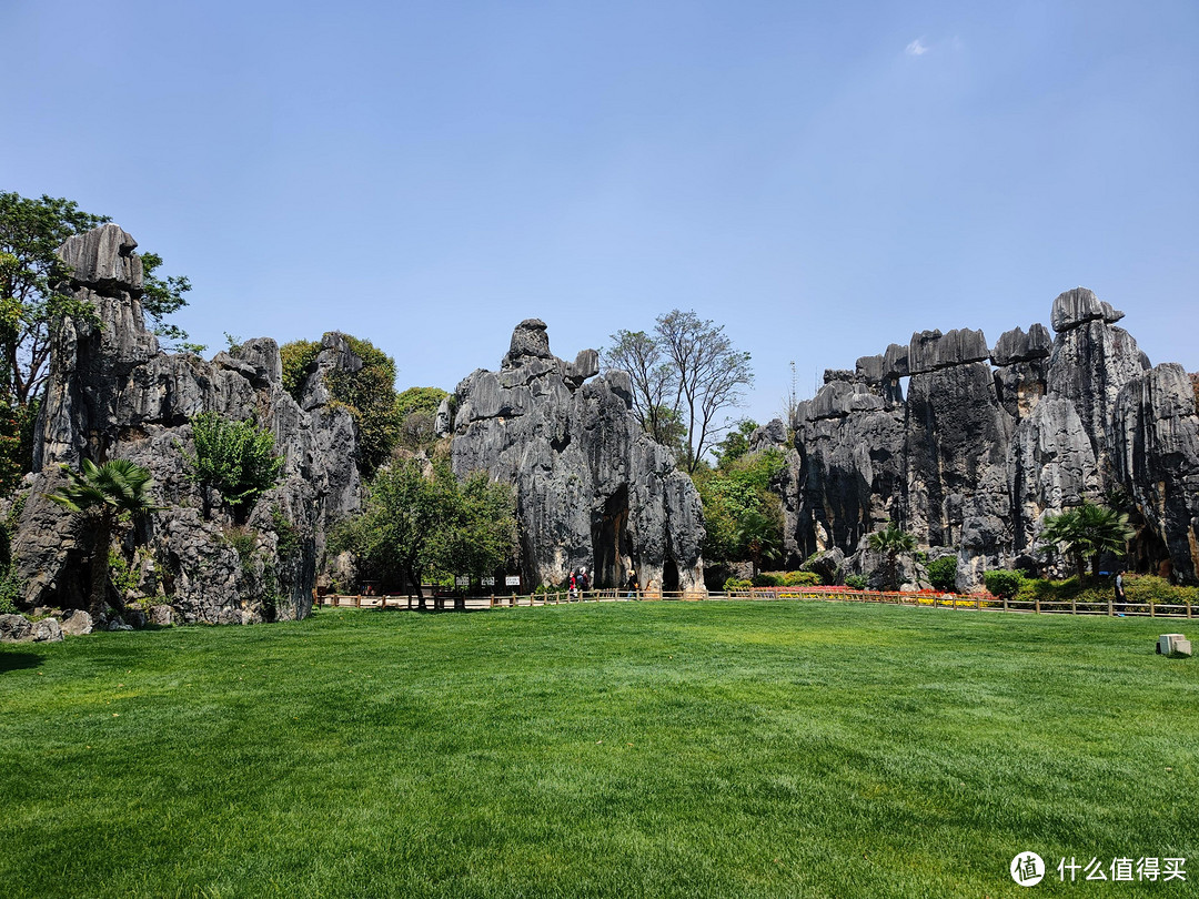 昆明车程1小时，人少景美的乃古石林，几乎没有旅行团