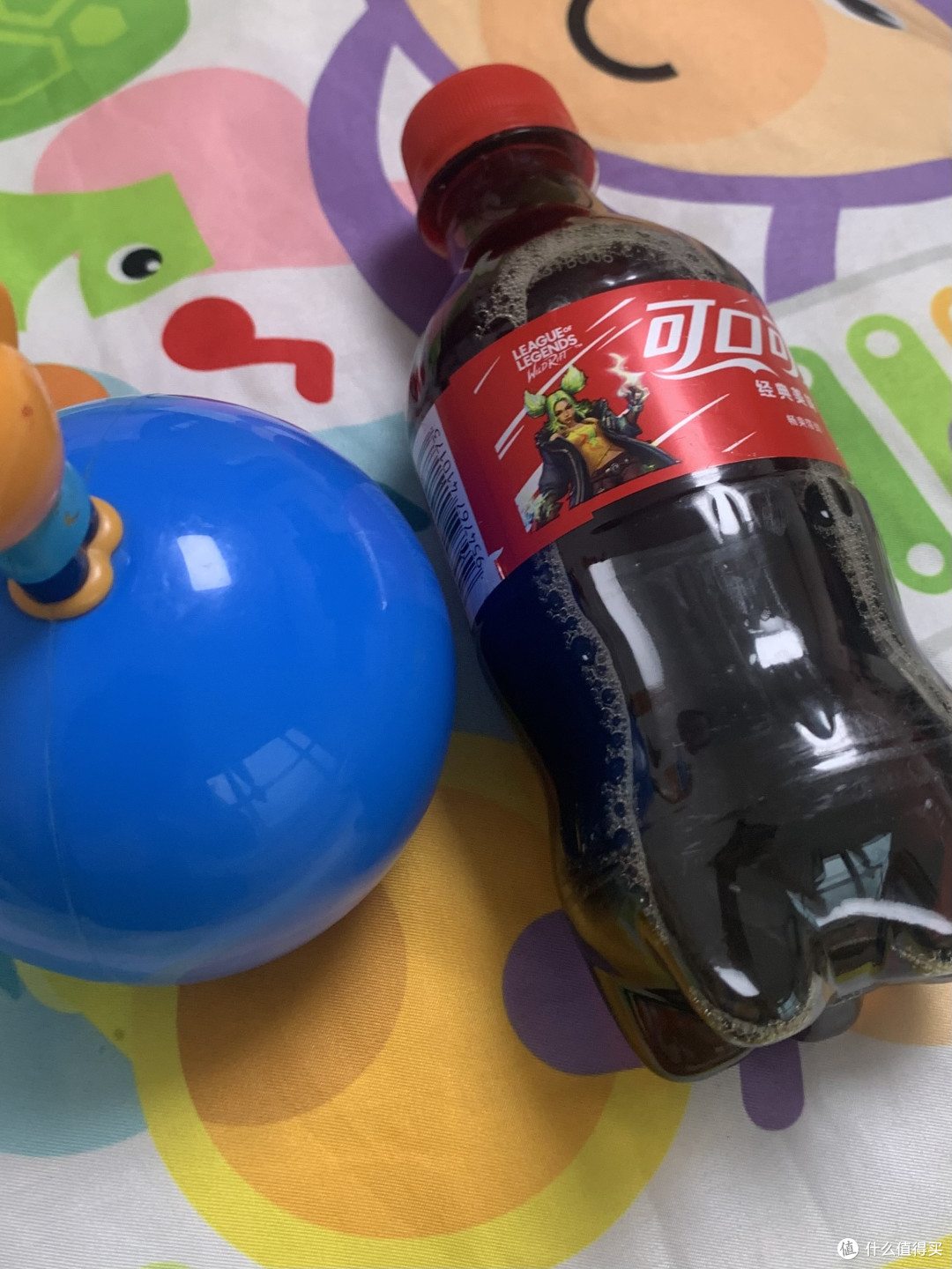 夏日炎炎,怎么可以少的了可乐的参与