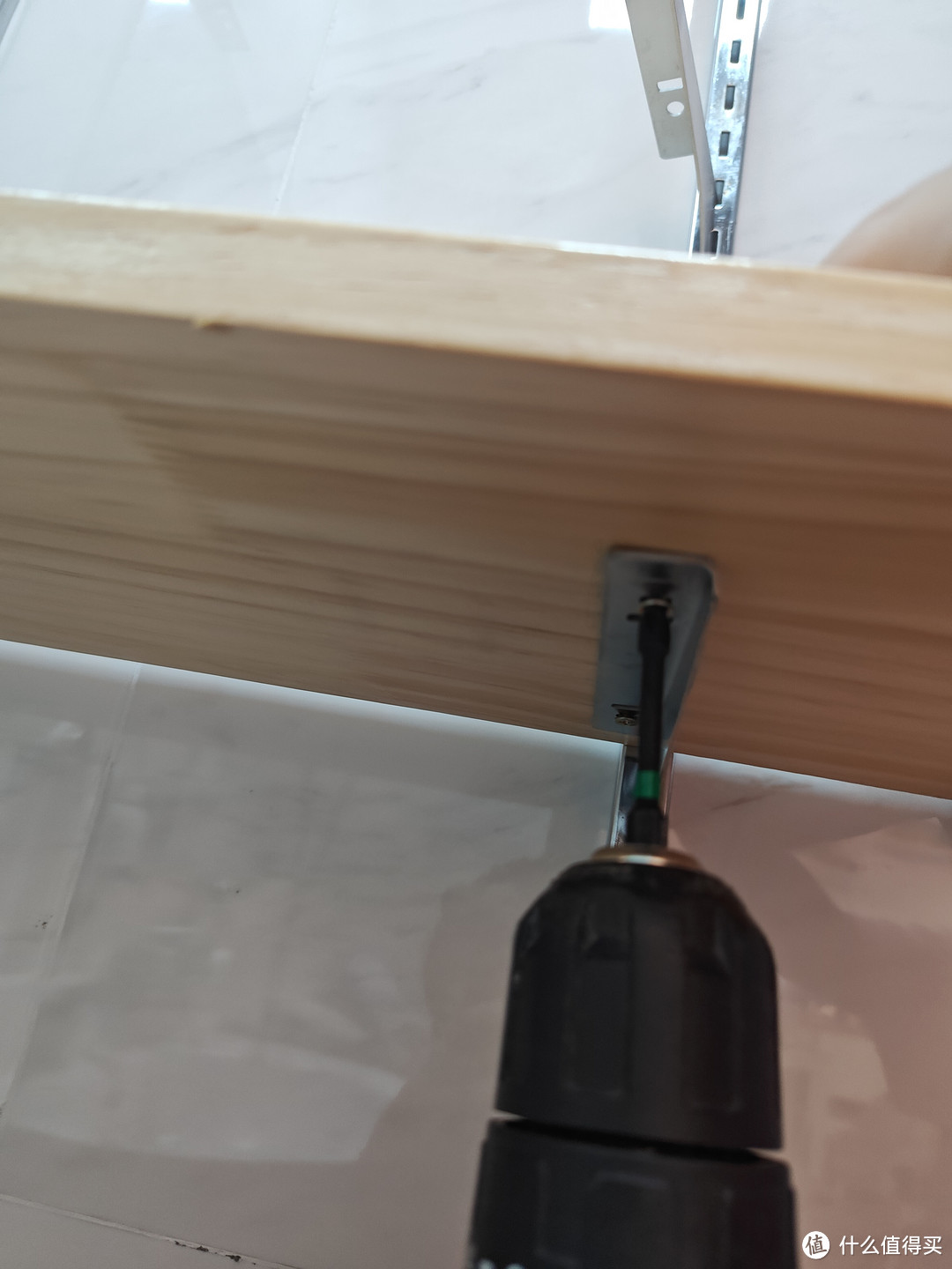 洗手台DIY改造实木金属置物架