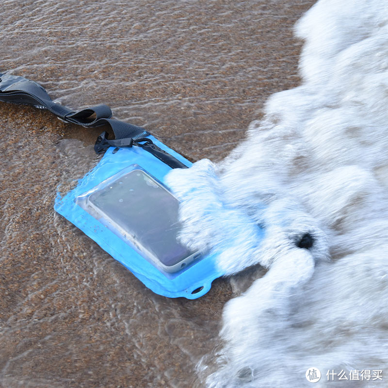 户外手机防水包，夏天出游海边朔溪不必担心