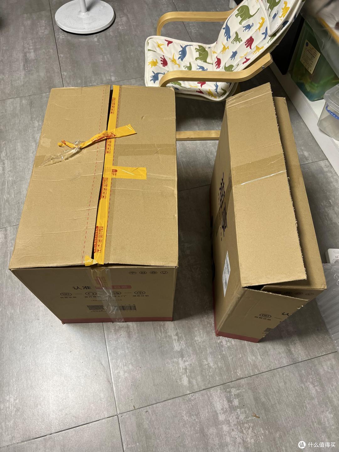 为了省钱，自己动手裁剪纸箱子
