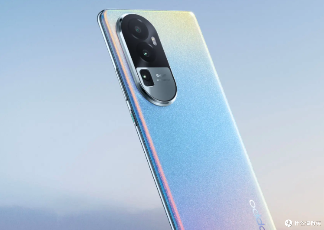 OPPO别具一格,三主摄+80W+256GB,四年不卡顿仅2399元