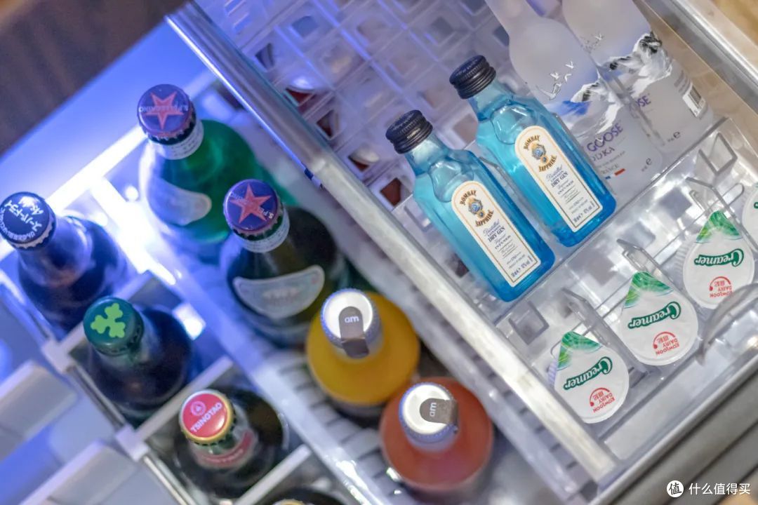 解锁大黄鸭不同视角 香港君悦酒店
